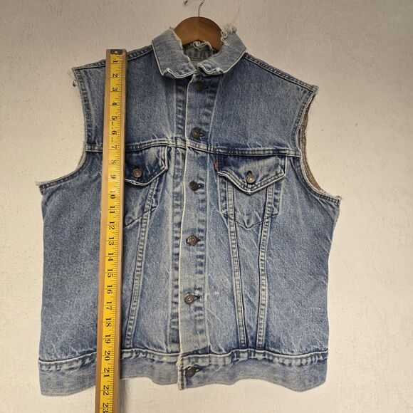 Vintage Levi Stonewash Jean Vest 507 USA Made 80s Rock Punk Country Denim Motor - Picture 8 of 8